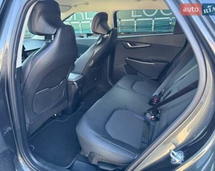 Серый Киа EV6, объемом двигателя 0 л и пробегом 34 тыс. км за 24000 $, фото 27 на Automoto.ua