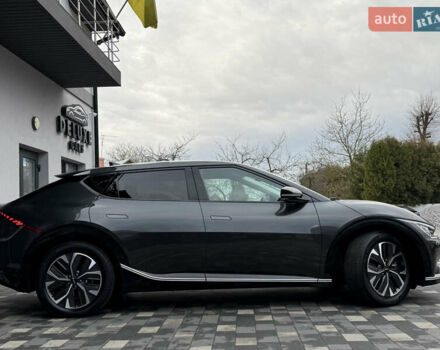 Серый Киа EV6, объемом двигателя 0 л и пробегом 47 тыс. км за 26900 $, фото 9 на Automoto.ua