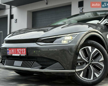 Серый Киа EV6, объемом двигателя 0 л и пробегом 47 тыс. км за 26900 $, фото 14 на Automoto.ua