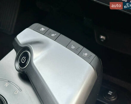 Сірий Кіа EV6, об'ємом двигуна 0 л та пробігом 31 тис. км за 24900 $, фото 16 на Automoto.ua