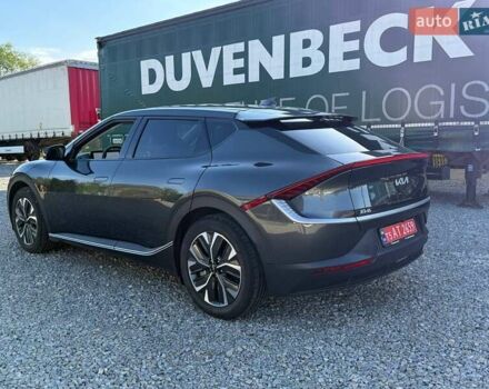 Серый Киа EV6, объемом двигателя 0 л и пробегом 34 тыс. км за 24000 $, фото 39 на Automoto.ua