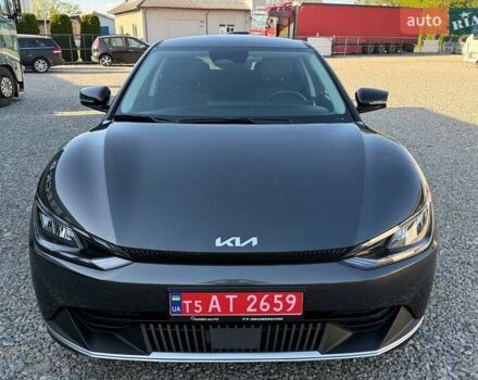 Серый Киа EV6, объемом двигателя 0 л и пробегом 34 тыс. км за 24000 $, фото 47 на Automoto.ua