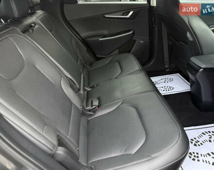 Серый Киа EV6, объемом двигателя 0 л и пробегом 47 тыс. км за 26900 $, фото 81 на Automoto.ua