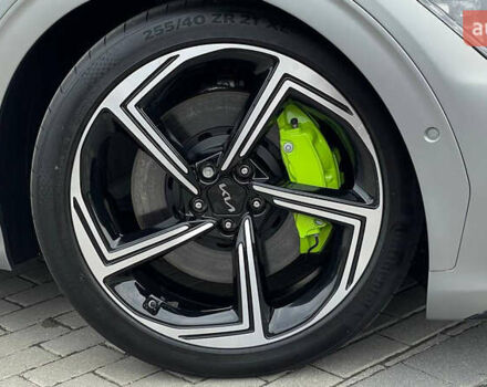 Сірий Кіа EV6, об'ємом двигуна 0 л та пробігом 19 тис. км за 27800 $, фото 15 на Automoto.ua