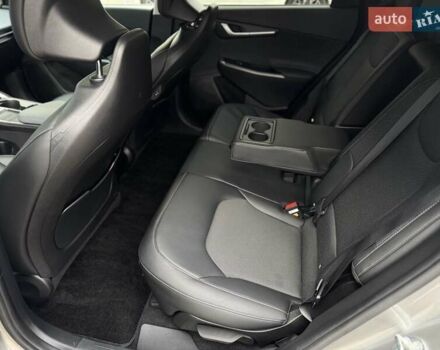 Сірий Кіа EV6, об'ємом двигуна 0 л та пробігом 43 тис. км за 26500 $, фото 24 на Automoto.ua