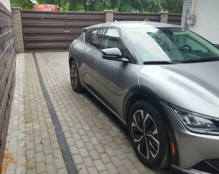 Серый Киа EV6, объемом двигателя 0 л и пробегом 46 тыс. км за 25500 $, фото 1 на Automoto.ua