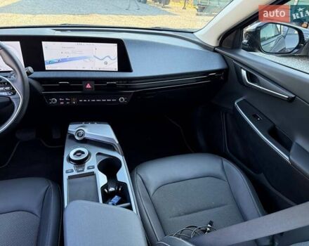 Серый Киа EV6, объемом двигателя 0 л и пробегом 34 тыс. км за 24000 $, фото 32 на Automoto.ua