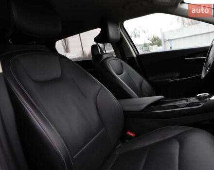 Сірий Кіа EV6, об'ємом двигуна 0 л та пробігом 310 тис. км за 16899 $, фото 26 на Automoto.ua