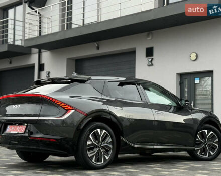 Серый Киа EV6, объемом двигателя 0 л и пробегом 47 тыс. км за 26900 $, фото 43 на Automoto.ua