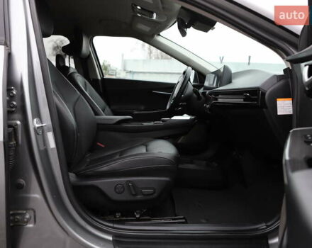 Сірий Кіа EV6, об'ємом двигуна 0 л та пробігом 310 тис. км за 16899 $, фото 24 на Automoto.ua