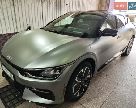 Серый Киа EV6, объемом двигателя 0 л и пробегом 3 тыс. км за 29903 $, фото 2 на Automoto.ua