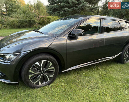 Сірий Кіа EV6, об'ємом двигуна 0 л та пробігом 21 тис. км за 28500 $, фото 1 на Automoto.ua