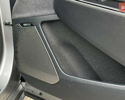 Сірий Кіа EV6, об'ємом двигуна 0 л та пробігом 19 тис. км за 27800 $, фото 71 на Automoto.ua