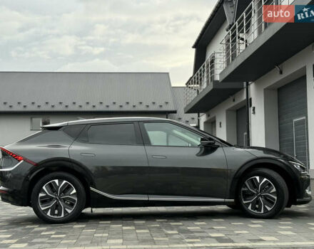 Серый Киа EV6, объемом двигателя 0 л и пробегом 47 тыс. км за 26900 $, фото 39 на Automoto.ua