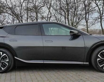 Сірий Кіа EV6, об'ємом двигуна 0 л та пробігом 168 тис. км за 23000 $, фото 3 на Automoto.ua