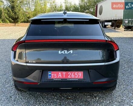 Серый Киа EV6, объемом двигателя 0 л и пробегом 34 тыс. км за 24000 $, фото 4 на Automoto.ua
