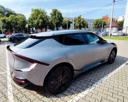 Серый Киа EV6, объемом двигателя 0 л и пробегом 72 тыс. км за 24500 $, фото 6 на Automoto.ua