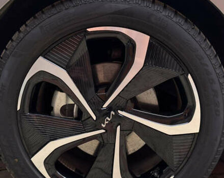Серый Киа EV6, объемом двигателя 0 л и пробегом 23 тыс. км за 33000 $, фото 13 на Automoto.ua