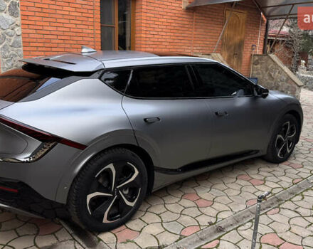 Серый Киа EV6, объемом двигателя 0 л и пробегом 23 тыс. км за 33000 $, фото 11 на Automoto.ua
