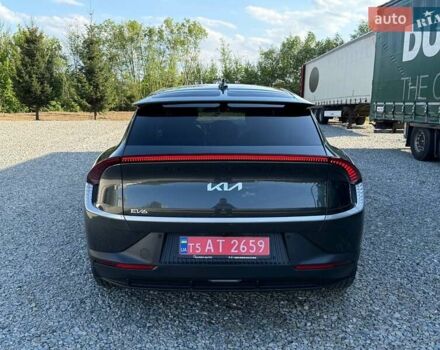 Серый Киа EV6, объемом двигателя 0 л и пробегом 34 тыс. км за 24000 $, фото 3 на Automoto.ua