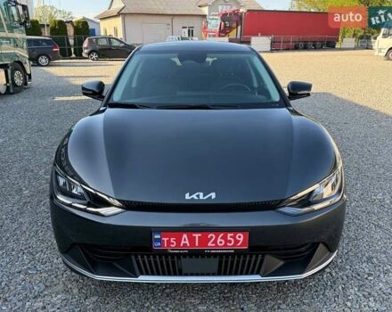Серый Киа EV6, объемом двигателя 0 л и пробегом 34 тыс. км за 24000 $, фото 17 на Automoto.ua