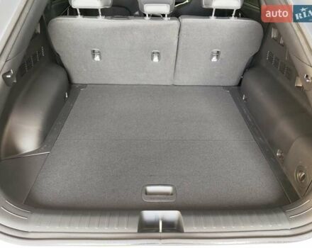 Серый Киа EV6, объемом двигателя 0 л и пробегом 3 тыс. км за 29903 $, фото 25 на Automoto.ua