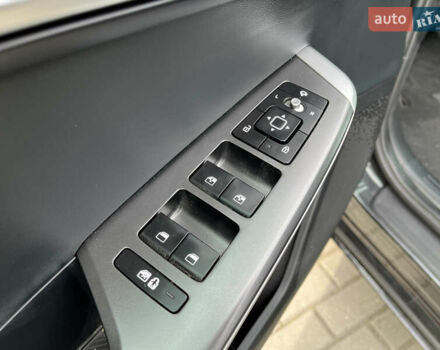 Серый Киа EV6, объемом двигателя 0 л и пробегом 5 тыс. км за 28500 $, фото 13 на Automoto.ua