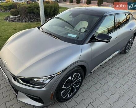Сірий Кіа EV6, об'ємом двигуна 0 л та пробігом 9 тис. км за 35000 $, фото 52 на Automoto.ua