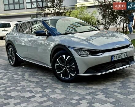 Серый Киа EV6, объемом двигателя 0 л и пробегом 10 тыс. км за 28500 $, фото 7 на Automoto.ua