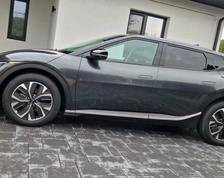 Серый Киа EV6, объемом двигателя 0 л и пробегом 2 тыс. км за 29000 $, фото 49 на Automoto.ua