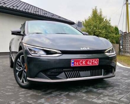 Серый Киа EV6, объемом двигателя 0 л и пробегом 2 тыс. км за 29000 $, фото 42 на Automoto.ua