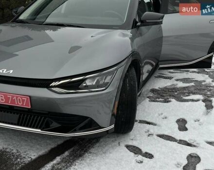 Серый Киа EV6, объемом двигателя 0 л и пробегом 38 тыс. км за 27499 $, фото 42 на Automoto.ua