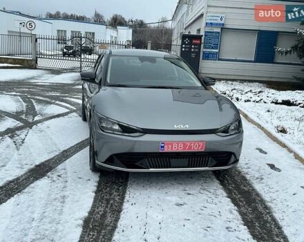 Серый Киа EV6, объемом двигателя 0 л и пробегом 38 тыс. км за 27499 $, фото 52 на Automoto.ua