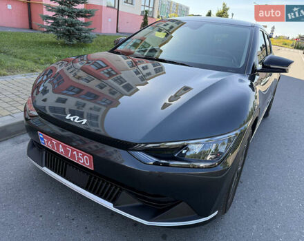Серый Киа EV6, объемом двигателя 0 л и пробегом 9 тыс. км за 28500 $, фото 26 на Automoto.ua