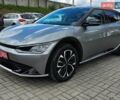 Серый Киа EV6, объемом двигателя 0 л и пробегом 108 тыс. км за 23333 $, фото 1 на Automoto.ua