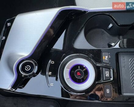 Сірий Кіа EV6, об'ємом двигуна 0 л та пробігом 9 тис. км за 35000 $, фото 17 на Automoto.ua