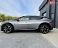 Сірий Кіа EV6, об'ємом двигуна 0 л та пробігом 9 тис. км за 27999 $, фото 7 на Automoto.ua