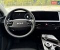 Сірий Кіа EV6, об'ємом двигуна 0 л та пробігом 9 тис. км за 27999 $, фото 114 на Automoto.ua