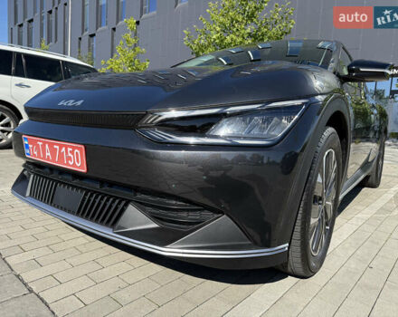 Серый Киа EV6, объемом двигателя 0 л и пробегом 9 тыс. км за 28500 $, фото 54 на Automoto.ua