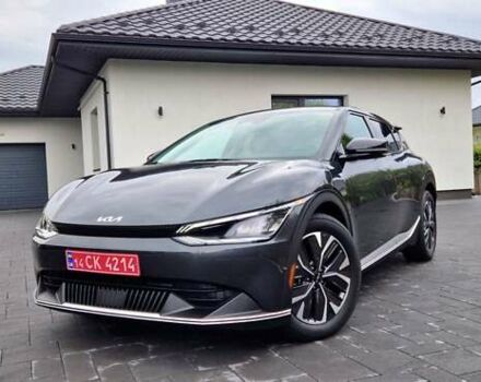 Серый Киа EV6, объемом двигателя 0 л и пробегом 2 тыс. км за 29000 $, фото 27 на Automoto.ua