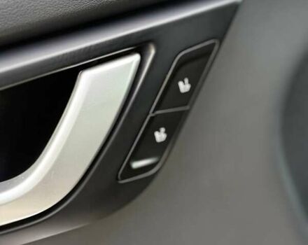 Сірий Кіа EV6, об'ємом двигуна 0 л та пробігом 9 тис. км за 27999 $, фото 115 на Automoto.ua