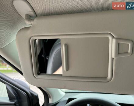 Серый Киа EV6, объемом двигателя 0 л и пробегом 5 тыс. км за 28500 $, фото 20 на Automoto.ua