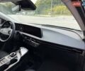 Сірий Кіа EV6, об'ємом двигуна 0 л та пробігом 9 тис. км за 27999 $, фото 60 на Automoto.ua