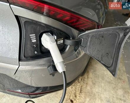 Серый Киа EV6, объемом двигателя 0 л и пробегом 38 тыс. км за 27499 $, фото 6 на Automoto.ua