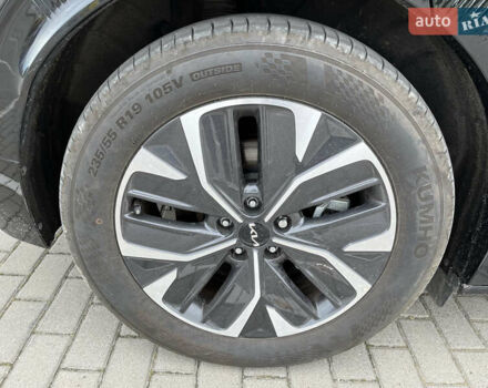 Серый Киа EV6, объемом двигателя 0 л и пробегом 5 тыс. км за 28500 $, фото 28 на Automoto.ua