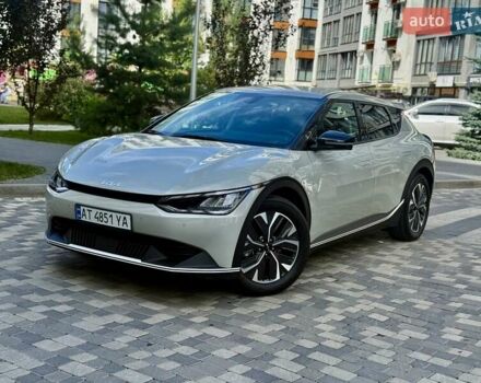 Серый Киа EV6, объемом двигателя 0 л и пробегом 10 тыс. км за 28500 $, фото 3 на Automoto.ua