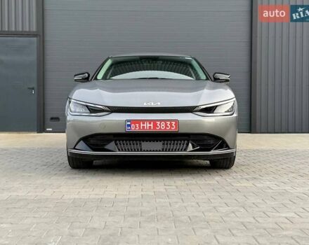Сірий Кіа EV6, об'ємом двигуна 0 л та пробігом 9 тис. км за 27999 $, фото 11 на Automoto.ua