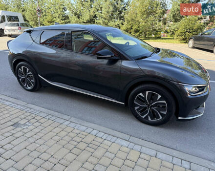 Серый Киа EV6, объемом двигателя 0 л и пробегом 9 тыс. км за 28500 $, фото 30 на Automoto.ua