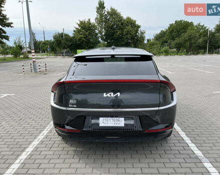 Серый Киа EV6, объемом двигателя 0 л и пробегом 5 тыс. км за 28500 $, фото 6 на Automoto.ua