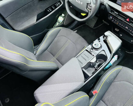 Сірий Кіа EV6, об'ємом двигуна 0 л та пробігом 19 тис. км за 36500 $, фото 28 на Automoto.ua